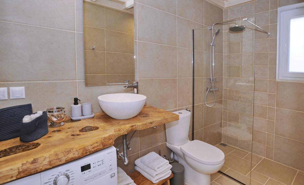 Holiday home Estia - Private Jacuzzi Next To The