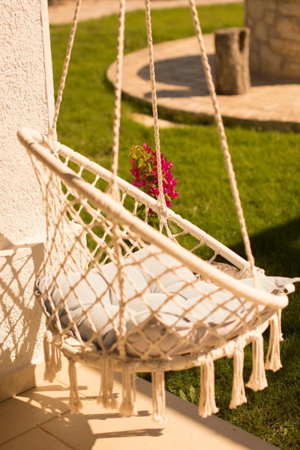 Estia - Private Jacuzzi Next To The Agios Georgios (Corfu)
