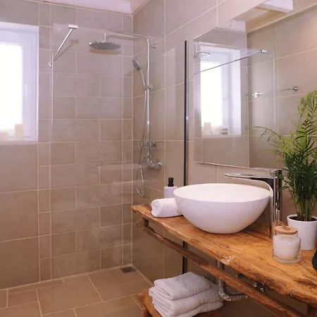 Villa Estia - Private Jacuzzi Next To The Beach Agios Georgios  Exterior photo