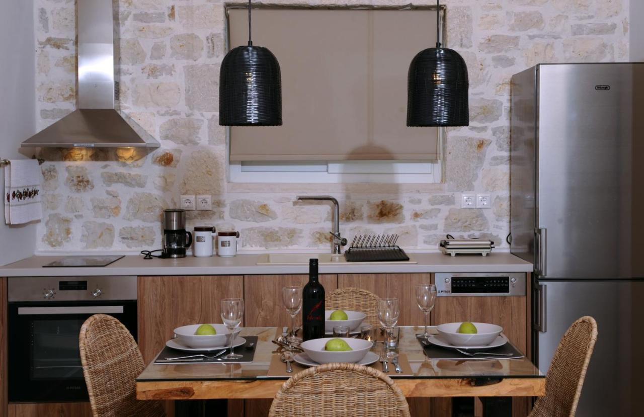 Estia - Private Jacuzzi Next To The Ferienhaus Agios Georgios (Corfu)