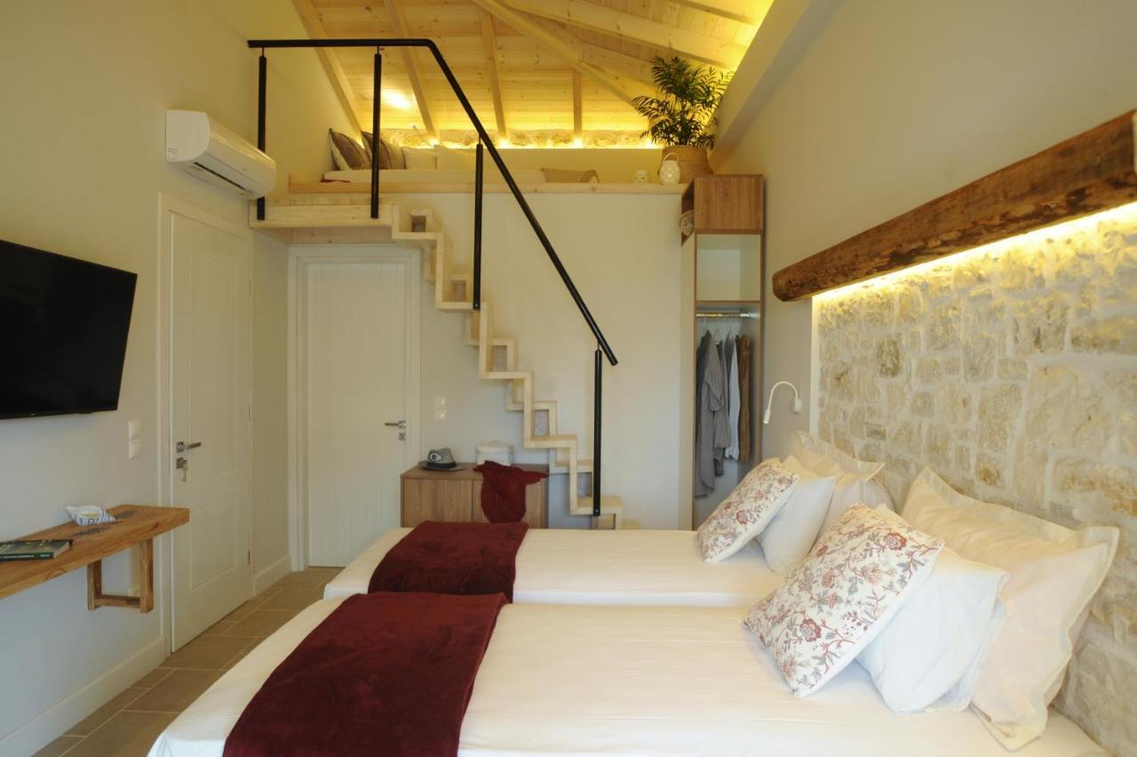 Estia - Private Jacuzzi Next To The *
