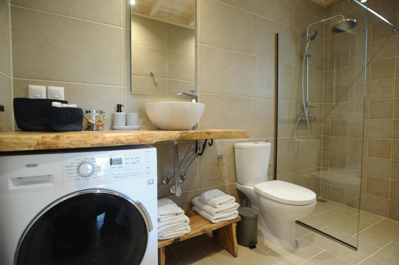 Vakantiehuis Estia - Private Jacuzzi Next To The