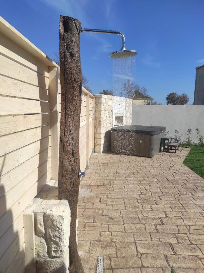 Vakantiehuis Estia - Private Jacuzzi Next To The